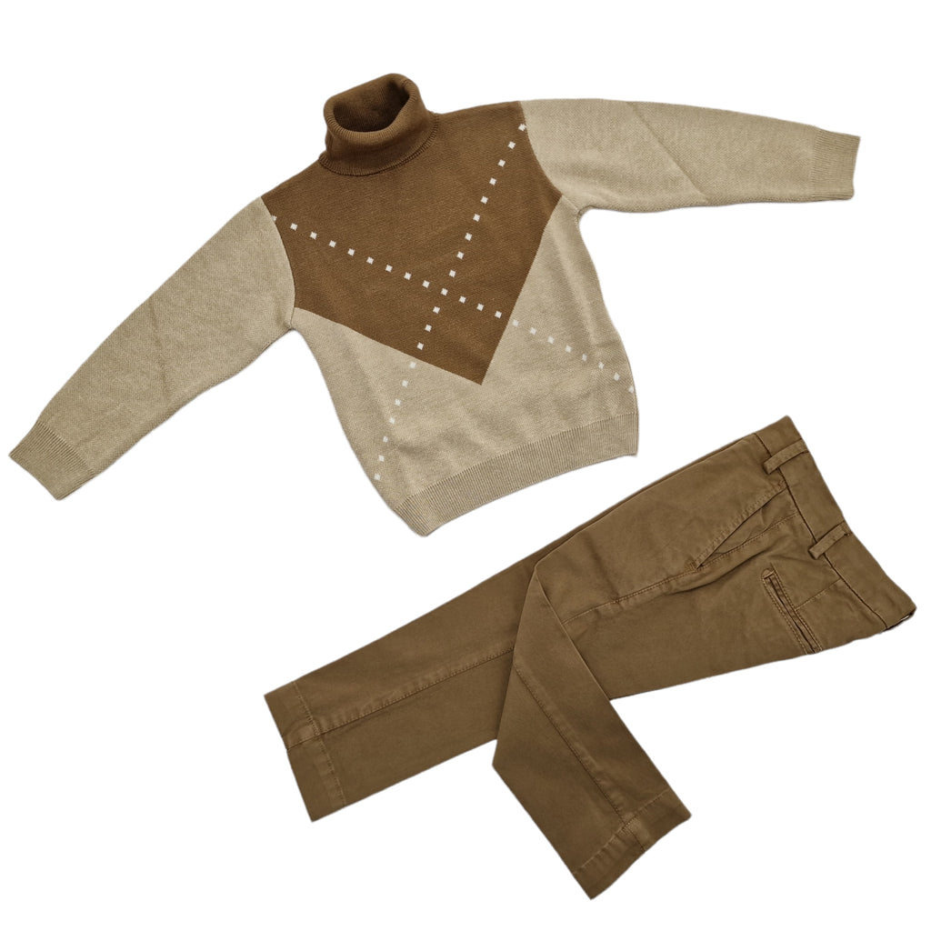 Completo bambino pullover rombi con pantalone cammello